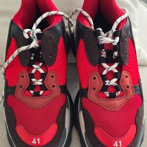 Balenciaga Triple S Men's size 8/41